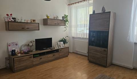 Kaufen 1-Zimmer-Wohnung, 1-Zimmer-Wohnung, Uhrovecká, Púchov, Slowakei