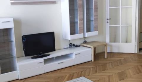 Mieten 3-Zimmer-Wohnung, 3-Zimmer-Wohnung, Námestie SNP, Bratislava - 