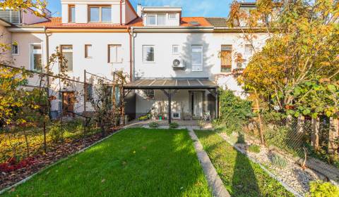  METROPOLITAN │Einfamilienhaus zu mieten in Bratislava