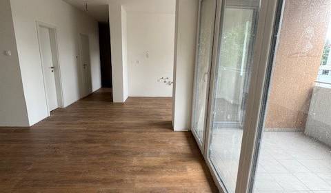 Kaufen 3-Zimmer-Wohnung, 3-Zimmer-Wohnung, Nové Zámky, Slowakei