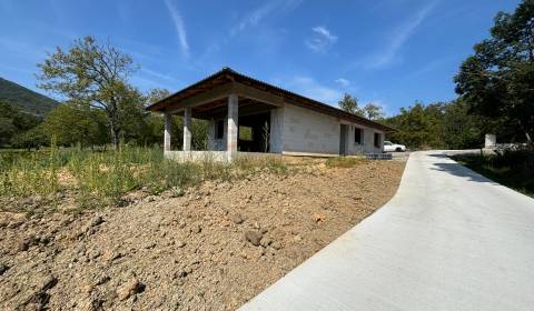 Kaufen Einfamilienhaus, Einfamilienhaus, Trenčín, Slowakei