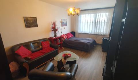 Kaufen 3-Zimmer-Wohnung, 3-Zimmer-Wohnung, Štúrova, Levice, Slowakei