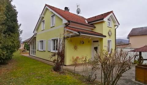 Kaufen Einfamilienhaus, Einfamilienhaus, Trenčianska Turná, Trenčín, S