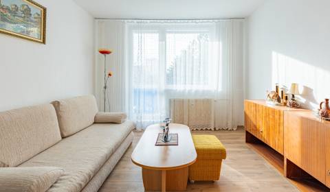 Mieten 2-Zimmer-Wohnung, 2-Zimmer-Wohnung, Rezedová, Bratislava - Ruži