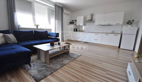 Kaufen 5+ Zimmer-Wohnung, Nitra, Slowakei
