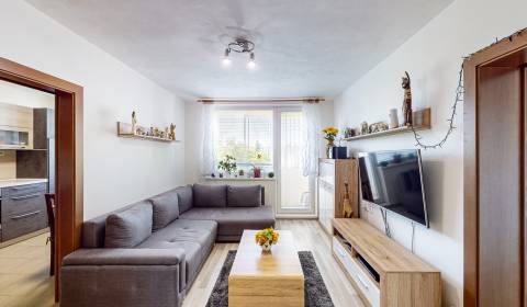 Kaufen 4-Zimmer-Wohnung, 4-Zimmer-Wohnung, Clementisova, Košice - Darg