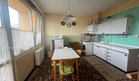 Kaufen 3-Zimmer-Wohnung, 3-Zimmer-Wohnung, Severná, Banská Bystrica, S