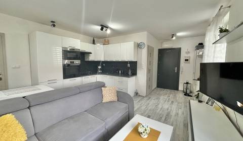 Kaufen 2-Zimmer-Wohnung, 2-Zimmer-Wohnung, Stará Bystrica, Čadca, Slow