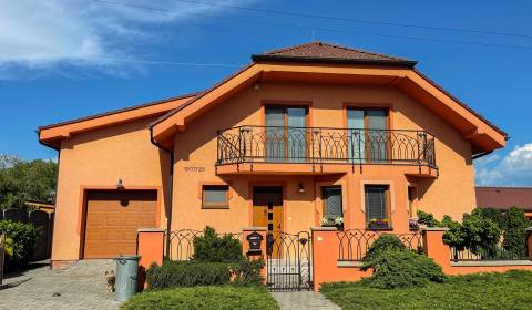 Kaufen Einfamilienhaus, Einfamilienhaus, Radová, Bánovce nad Bebravou,