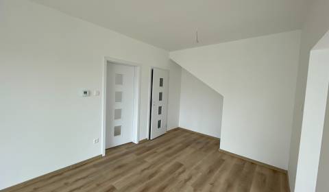 Kaufen 2-Zimmer-Wohnung, 2-Zimmer-Wohnung, Krátka, Trnava, Slowakei