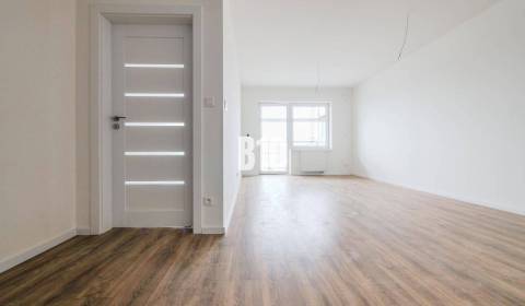 Kaufen 2-Zimmer-Wohnung, 2-Zimmer-Wohnung, Bánovce nad Bebravou, Slowa