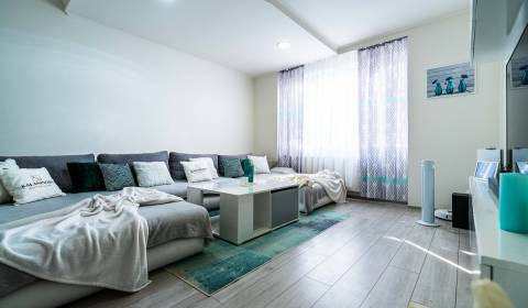 Kaufen 3-Zimmer-Wohnung, 3-Zimmer-Wohnung, Varšavská, Košice - Sídlisk