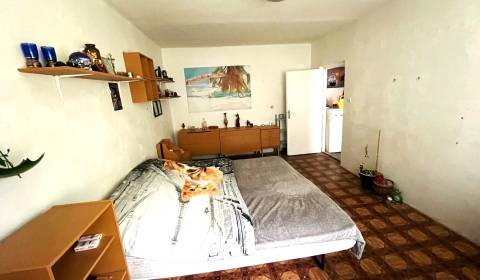 Kaufen 1-Zimmer-Wohnung, 1-Zimmer-Wohnung, Okružná, Banská Bystrica, S