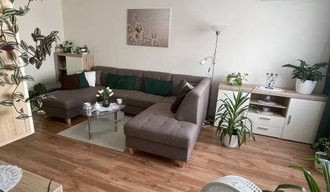 Kaufen 3-Zimmer-Wohnung, 3-Zimmer-Wohnung, Levice, Slowakei