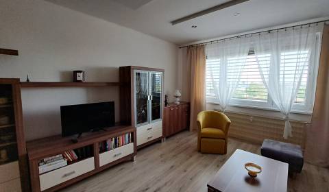 Kaufen 3-Zimmer-Wohnung, 3-Zimmer-Wohnung, Levice, Slowakei