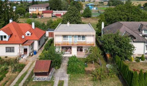 Kaufen Einfamilienhaus, Topoľčany, Slowakei