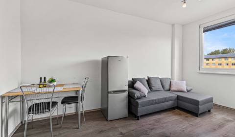 Kaufen 2-Zimmer-Wohnung, 2-Zimmer-Wohnung, Hlavná, Senec, Slowakei