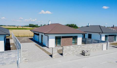 Kaufen Einfamilienhaus, Dunajská Streda, Slowakei