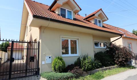 Mieten Einfamilienhaus, Einfamilienhaus, Pokojná, Piešťany, Slowakei