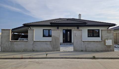 Kaufen Einfamilienhaus, Einfamilienhaus, Mlynský klin, Senec, Slowakei