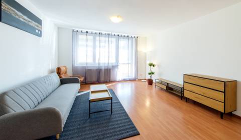 Mieten 2-Zimmer-Wohnung, 2-Zimmer-Wohnung, Tomášikova, Bratislava - Ru