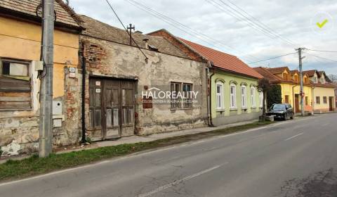 Kaufen Einfamilienhaus, Lučenec, Slowakei