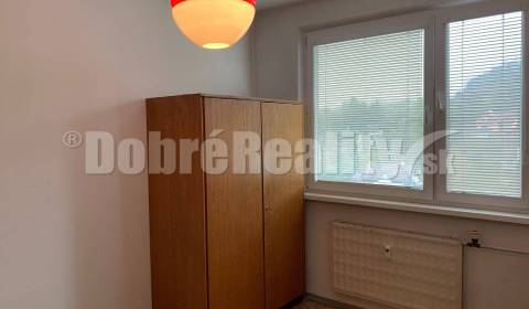 Kaufen 3-Zimmer-Wohnung, 3-Zimmer-Wohnung, Lánska, Považská Bystrica, 