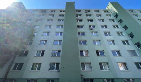 Kaufen 4-Zimmer-Wohnung, 4-Zimmer-Wohnung, Hronská, Bratislava - Podun