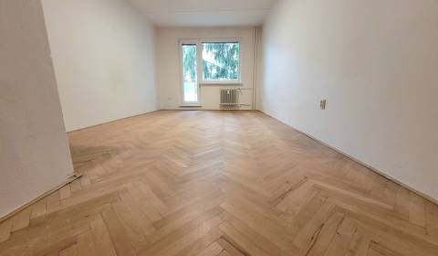 Kaufen 2-Zimmer-Wohnung, 2-Zimmer-Wohnung, Mládežnícka, Banská Bystric