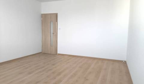 Kaufen 3-Zimmer-Wohnung, 3-Zimmer-Wohnung, Nová Ves, Dunajská Streda, 