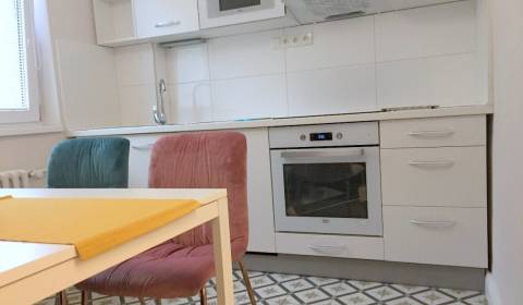 Mieten 2-Zimmer-Wohnung, 2-Zimmer-Wohnung, Krížna, Bratislava - Staré 