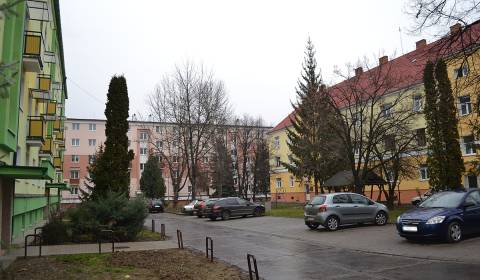 Kaufen 3-Zimmer-Wohnung, 3-Zimmer-Wohnung, Malinovského, Lučenec, Slow