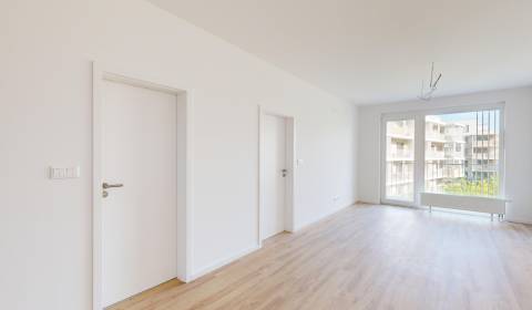 Kaufen 3-Zimmer-Wohnung, 3-Zimmer-Wohnung, Bratislava - Ružinov, Slowa