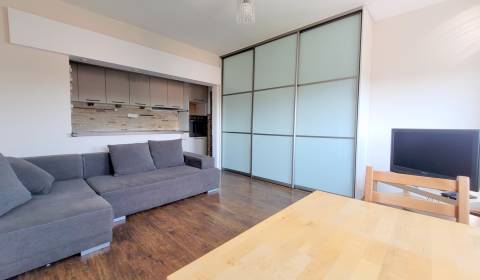 Kaufen 3-Zimmer-Wohnung, 3-Zimmer-Wohnung, Mierová, Bratislava - Ružin