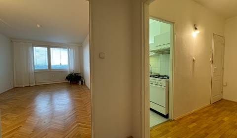 Kaufen 2-Zimmer-Wohnung, 2-Zimmer-Wohnung, Levice, Slowakei