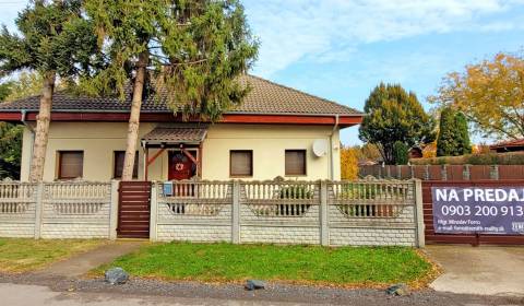 Kaufen Einfamilienhaus, Einfamilienhaus, Školská, Dunajská Streda, Slo