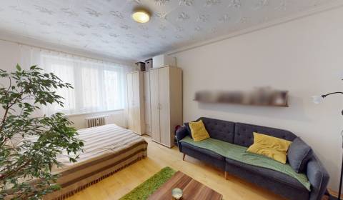 Kaufen 2-Zimmer-Wohnung, 2-Zimmer-Wohnung, Obrancov mieru, Ilava, Slow