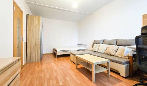 Kaufen 3-Zimmer-Wohnung, 3-Zimmer-Wohnung, Korytnická, Bratislava - Po