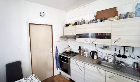 Kaufen 2-Zimmer-Wohnung, 2-Zimmer-Wohnung, Boženy Němcovej, Veľký Krtí