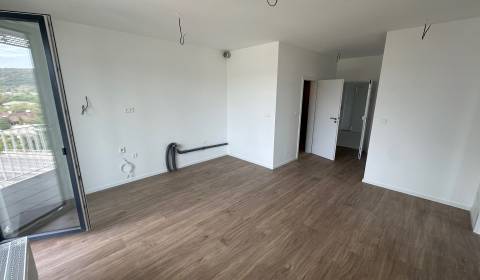 Kaufen 2-Zimmer-Wohnung, 2-Zimmer-Wohnung, Agátová, Bratislava - Dúbra