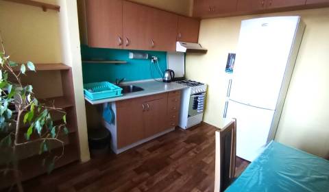 Mieten 3-Zimmer-Wohnung, 3-Zimmer-Wohnung, Budatinská, Bratislava - Pe