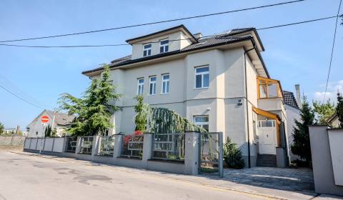 Kaufen Einfamilienhaus, Einfamilienhaus, Kollárova, Trenčín, Slowakei