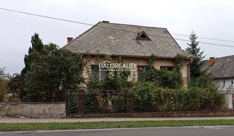 Kaufen Einfamilienhaus, Trebišov, Slowakei