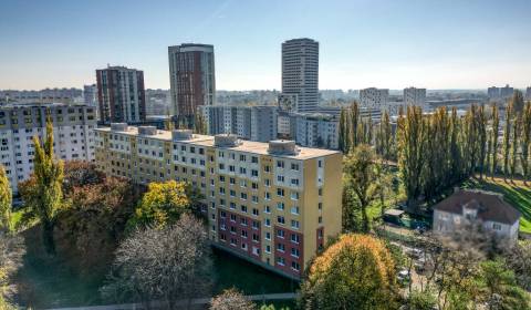 Kaufen Doppel-Garconniere, Doppel-Garconniere, Vranovská, Bratislava -