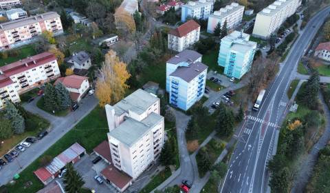 Kaufen 3-Zimmer-Wohnung, 3-Zimmer-Wohnung, Žiar nad Hronom, Slowakei