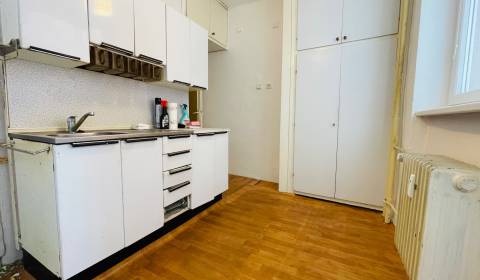 Kaufen 3-Zimmer-Wohnung, 3-Zimmer-Wohnung, Žiar nad Hronom, Slowakei