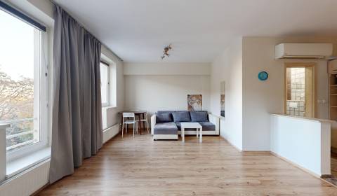 Mieten 2-Zimmer-Wohnung, 2-Zimmer-Wohnung, Zámocká, Bratislava - Staré