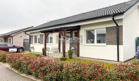 Kaufen Einfamilienhaus, Prievidza, Slowakei