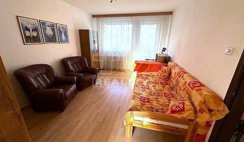 Kaufen 4-Zimmer-Wohnung, Bratislava - Petržalka, Bratislava, Slowakei