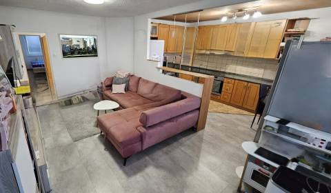 Kaufen 3-Zimmer-Wohnung, 3-Zimmer-Wohnung, Buzulucká, Košice - Dargovs